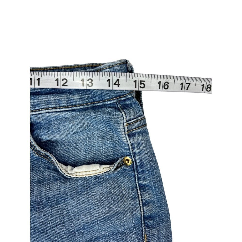 Universal Thread Women's Blue Shorts - Picture 4 of 6
